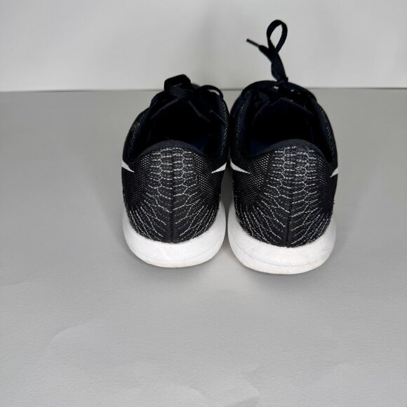 Nike Fury running shoe with Flex soles Women's Size 9.5 - Picture 4 of 6